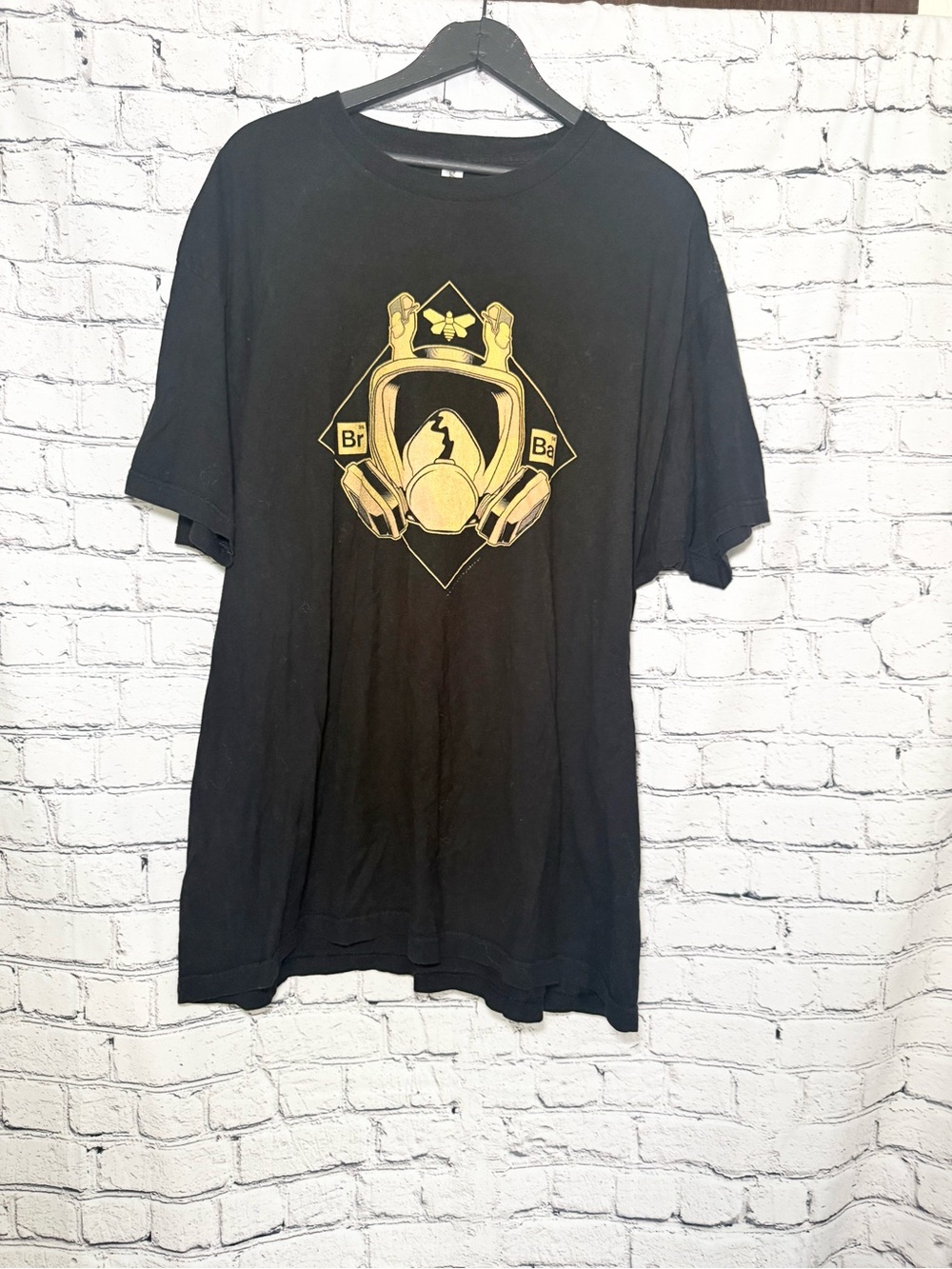 Black Graphic Gas Mask Tee - Men. Size XXL